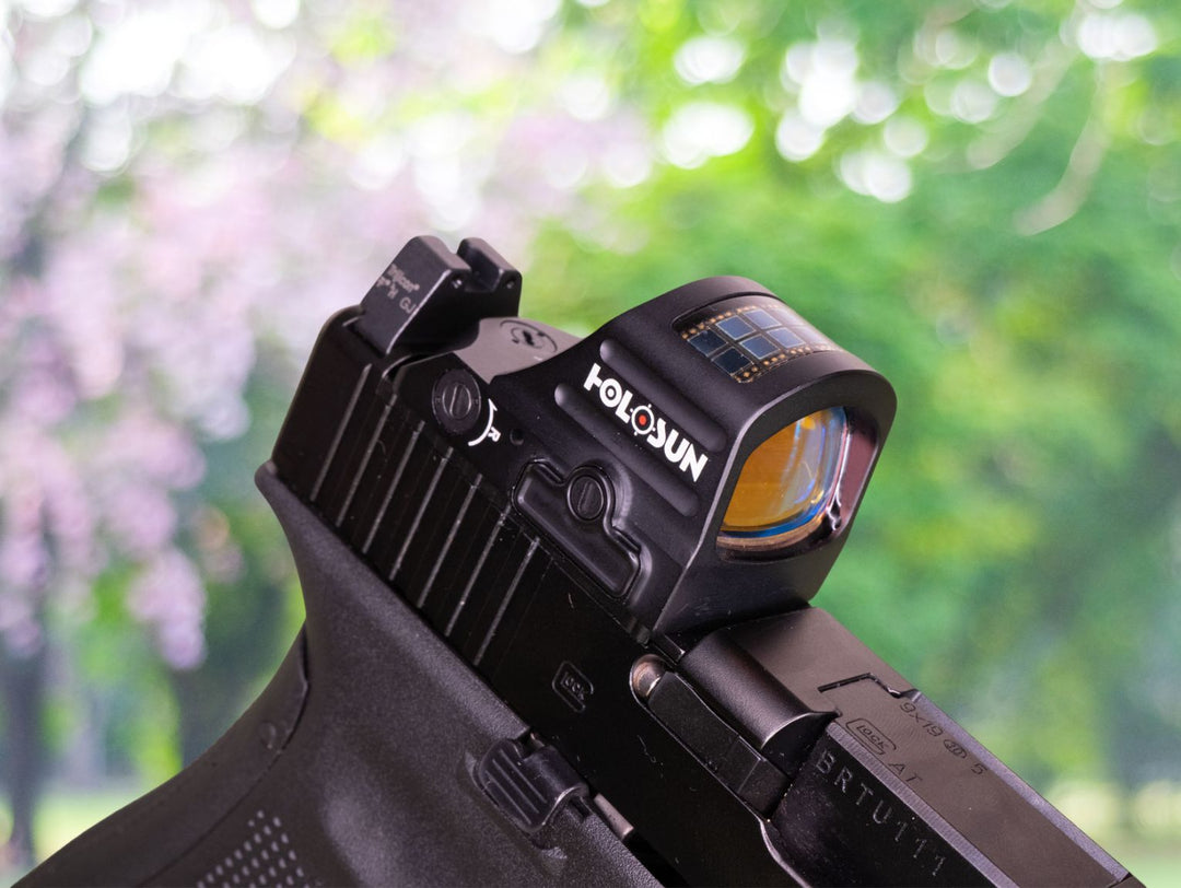 Holosun optic mounted on glock slide
