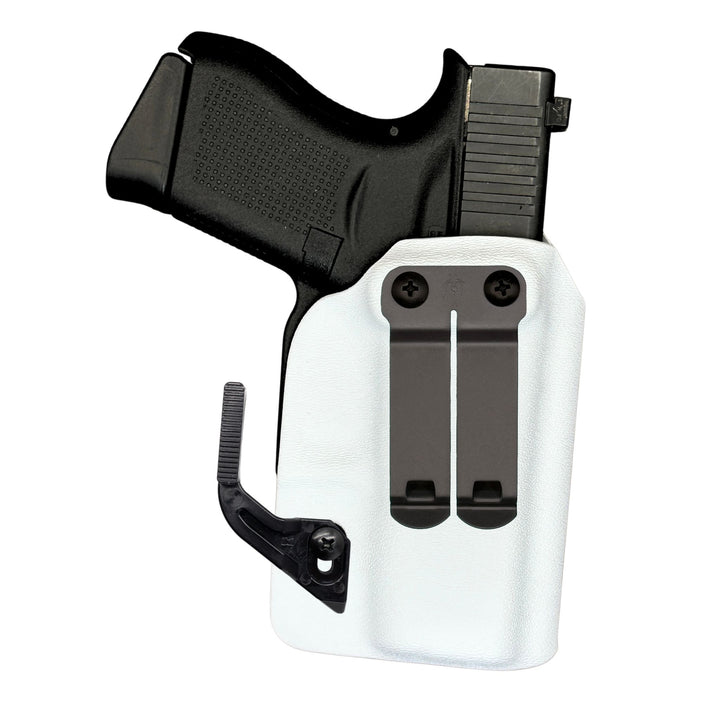 amelia iwb holster with dcc and wing alpine snow